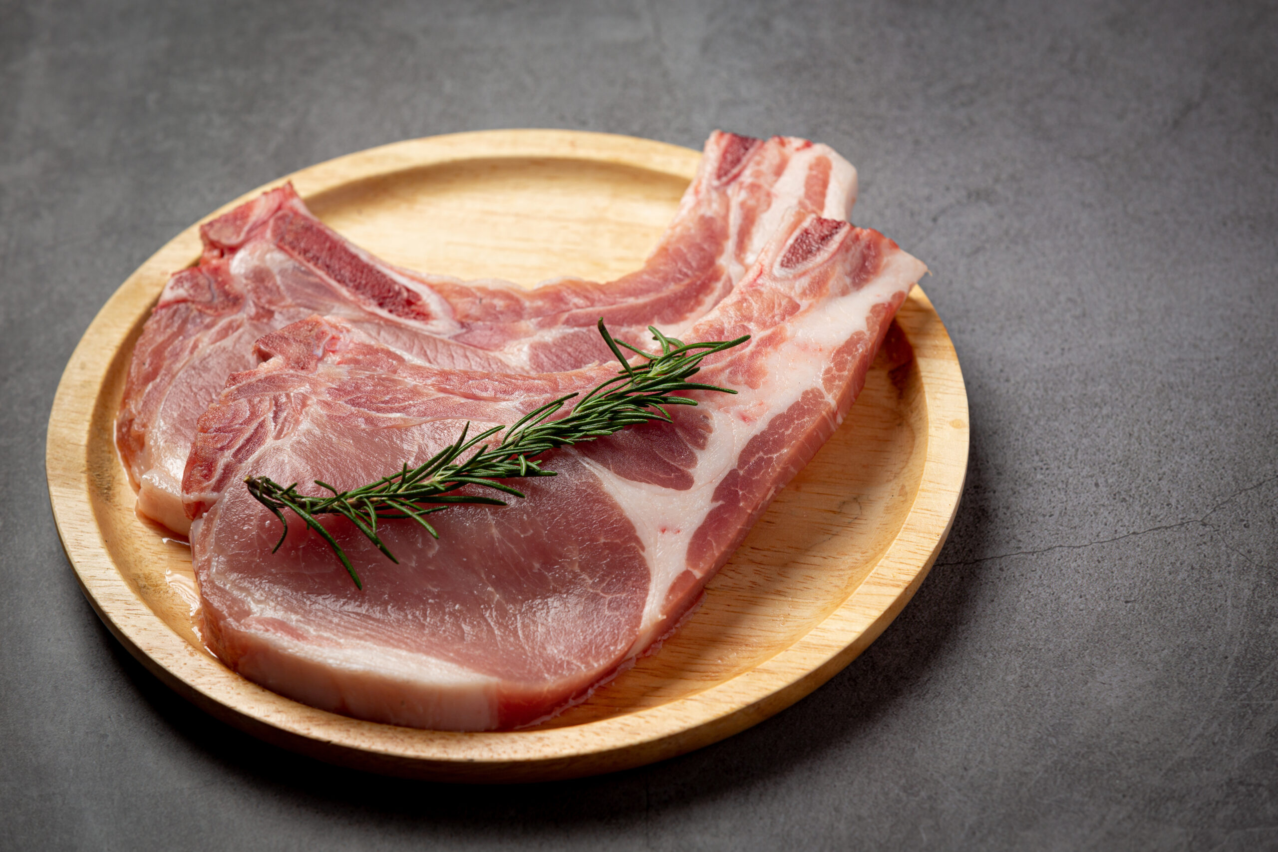 Você conhece todos os benefícios da carne suína?